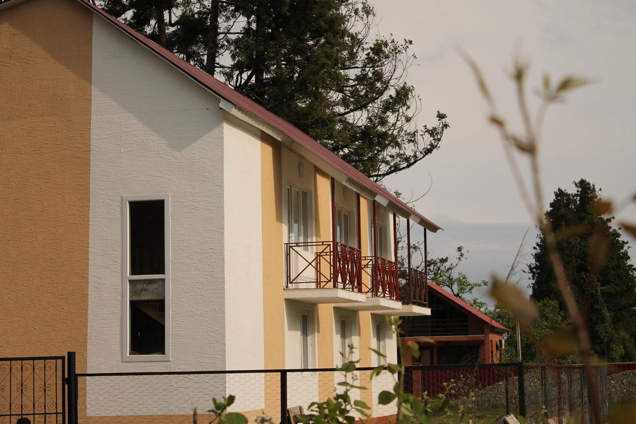 Hotel Sunrise In Урекі Екстер'єр фото