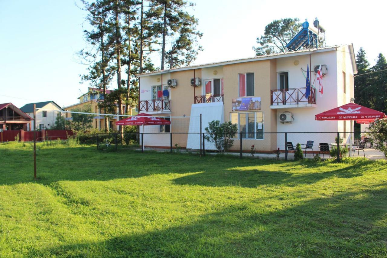Hotel Sunrise In Урекі Екстер'єр фото