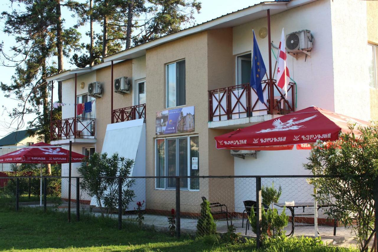 Hotel Sunrise In Урекі Екстер'єр фото